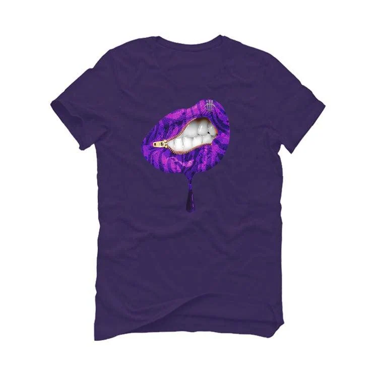 WOMEN'S DUNK LOW OG PURPLE PULSE Purple T-Shirt (LIPS UNSEALED) - Image 2
